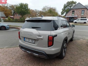 Bild 2 Ssangyong Torres EV 152 Titanium