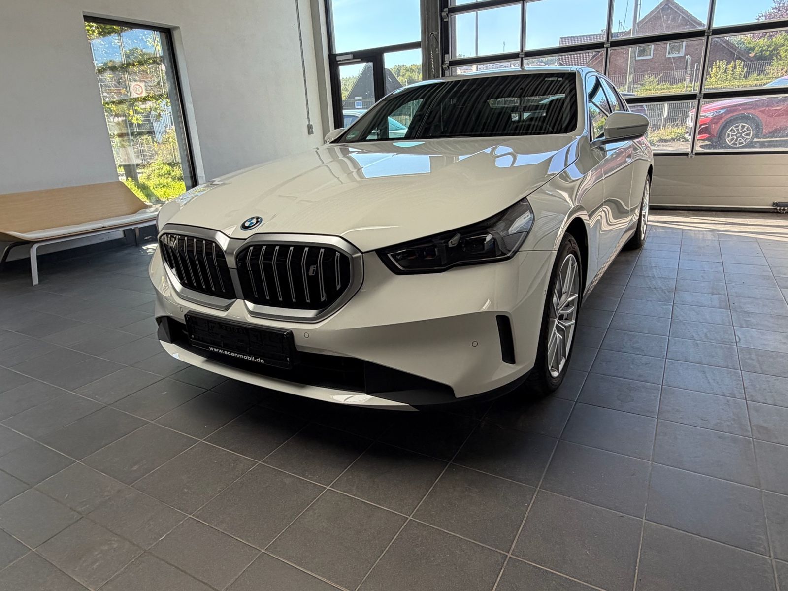 BMW i5 Limousine 40 eDrive Driving Assistant Prof foto 2