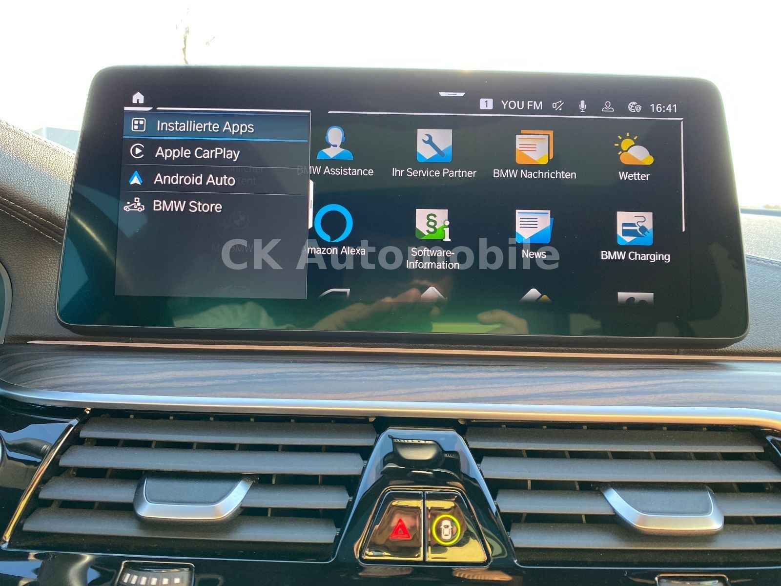 Fahrzeugabbildung BMW 545e Lim.xDrive Luxury Line/Laser/Navi/360°K/AHK
