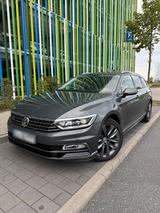 Volkswagen VW Passat B8 R-line - VW Passat Gebrauchtwagen in Mainz