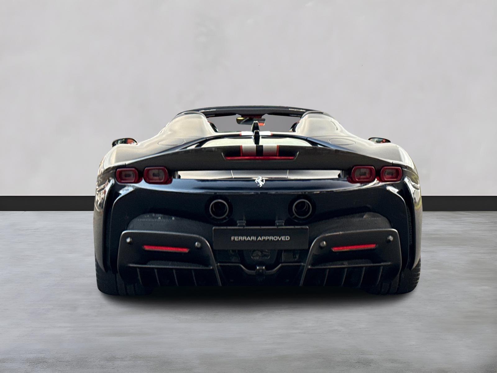 Ferrari SF90 Spider *Embleme*Navi*PDC*Klima*Leder*