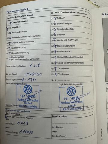 Volkswagen Passat Variant *PDC*SHZ*KLIMA*NAVI*PDC*