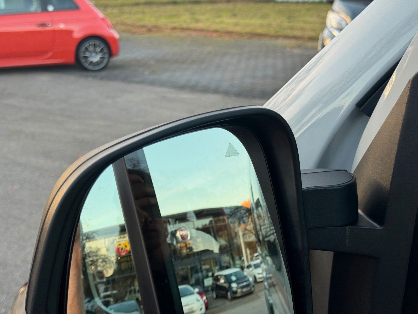 Fahrzeugabbildung Carado CVE600 PRO | Autom. | Komf-Basic-Style Pak. Navi