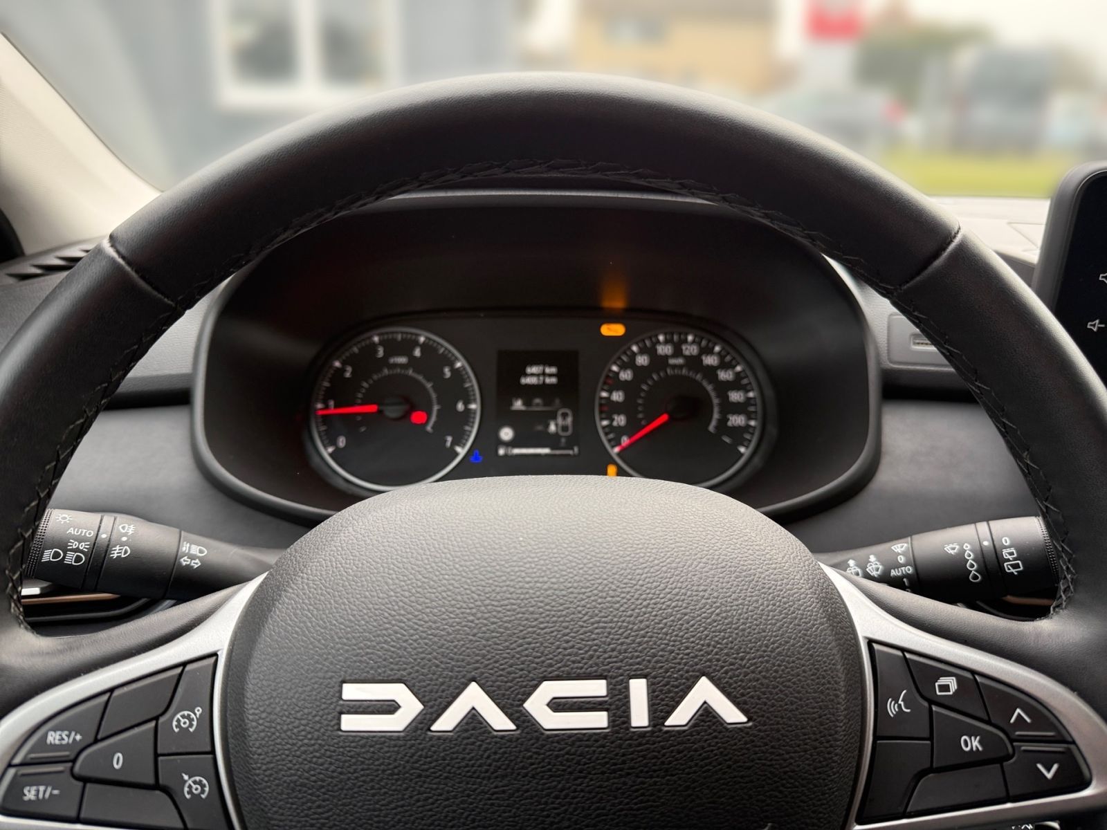 Fahrzeugabbildung Dacia Jogger 1.0 TCe 100 ECO-G Extreme+ *KAMERA*NAVI*