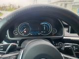 BMW X5 xDrive40d - - BMW X5 mit Diesel-Antrieb: Weiß, Luftfederung, Geländewagen