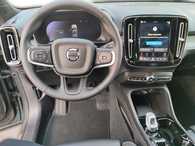 VOLVO XC 40 (Bild 12 von Array)