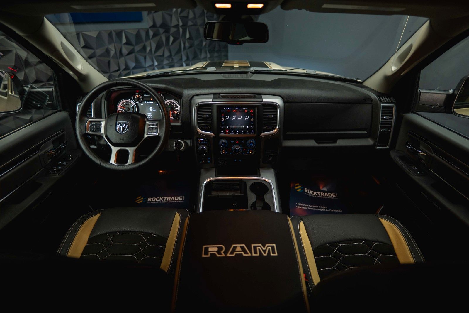 Fahrzeugabbildung Dodge RAM 5.7 V8 HEMI 4x4 Offroad Night LONGBED *LPG*