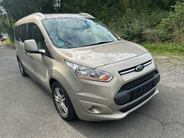 Ford Grand Tourneo - 3