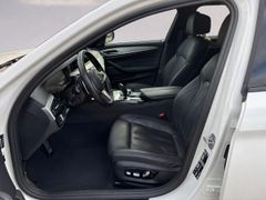 Fahrzeugabbildung BMW 540d xDrive M Sport LASER AHK KOMFORTSITZE H&K