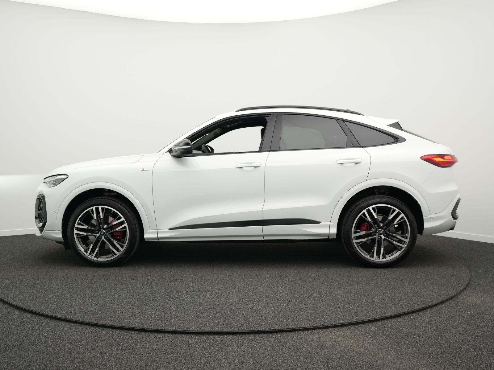 Audi Q5 - Bild 13