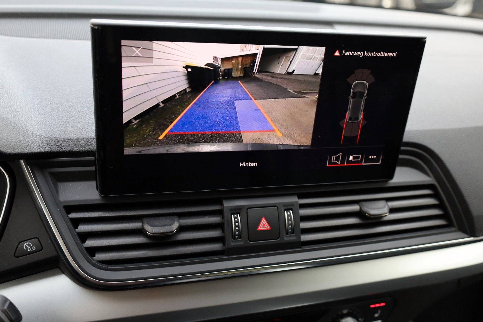 Fahrzeugabbildung Audi Q5 Sportback 35 TDI advanced Leder,Navi,Matrix-L