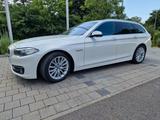 BMW 530d xDrive Touring A Luxury Line Luxury Line - BMW 530 Gebrauchtwagen in Stuttgart