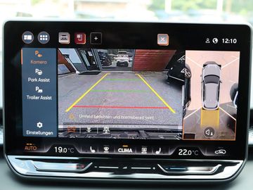 Fahrzeugverkauf 20 Cupra Terramar 1.5 eTSI AHK 360Grad HeadUP DCC
