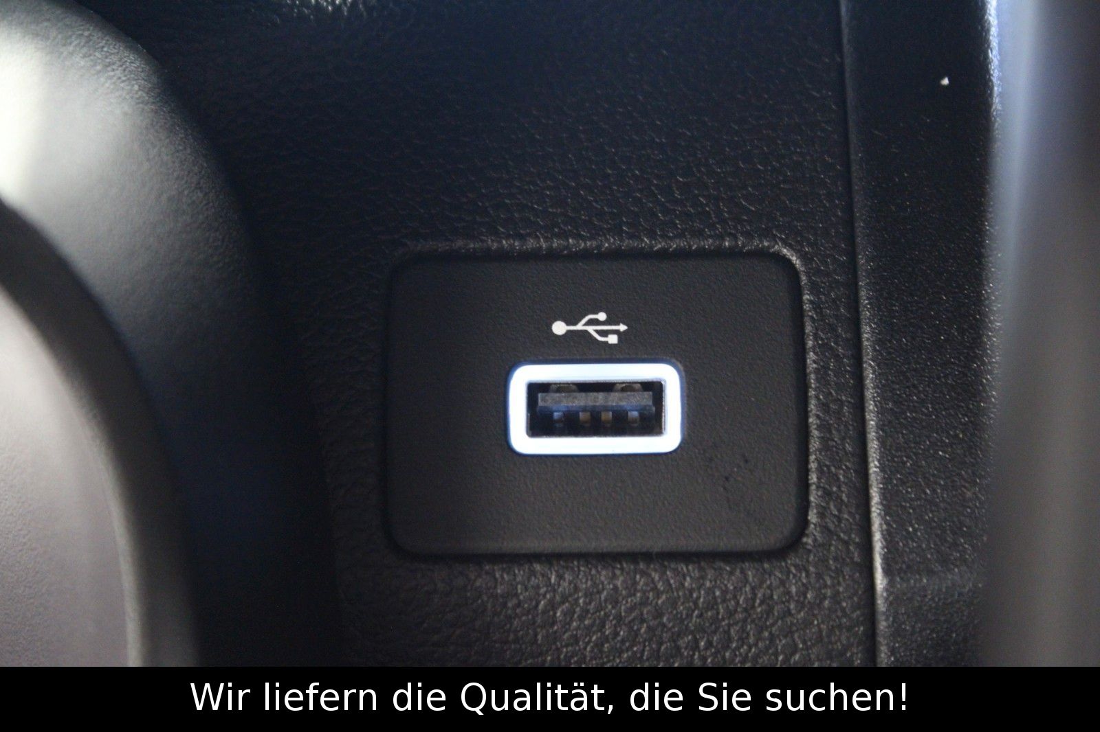 Fahrzeugabbildung Dacia Sandero SCe 65 Essential*Klima*Media Display*