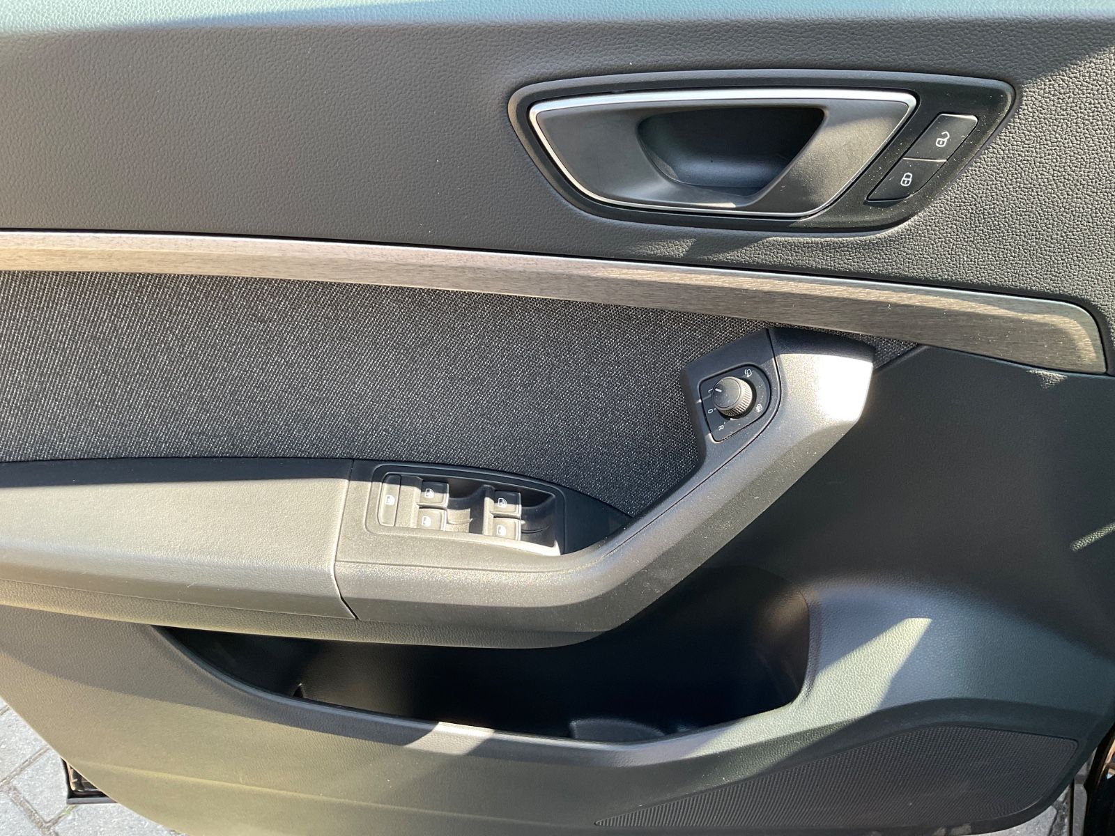 Fahrzeugabbildung SEAT Ateca 1.5 TSI Xperience DSG,Kamera,Navi,LED