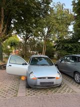 Ford Verkaufe sehr guten Ford Ka in grau metallic - Ford aus 2005: Ka