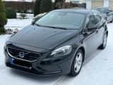 Volvo V40 D3 Momentum Business (5-Zylinder Diesel)