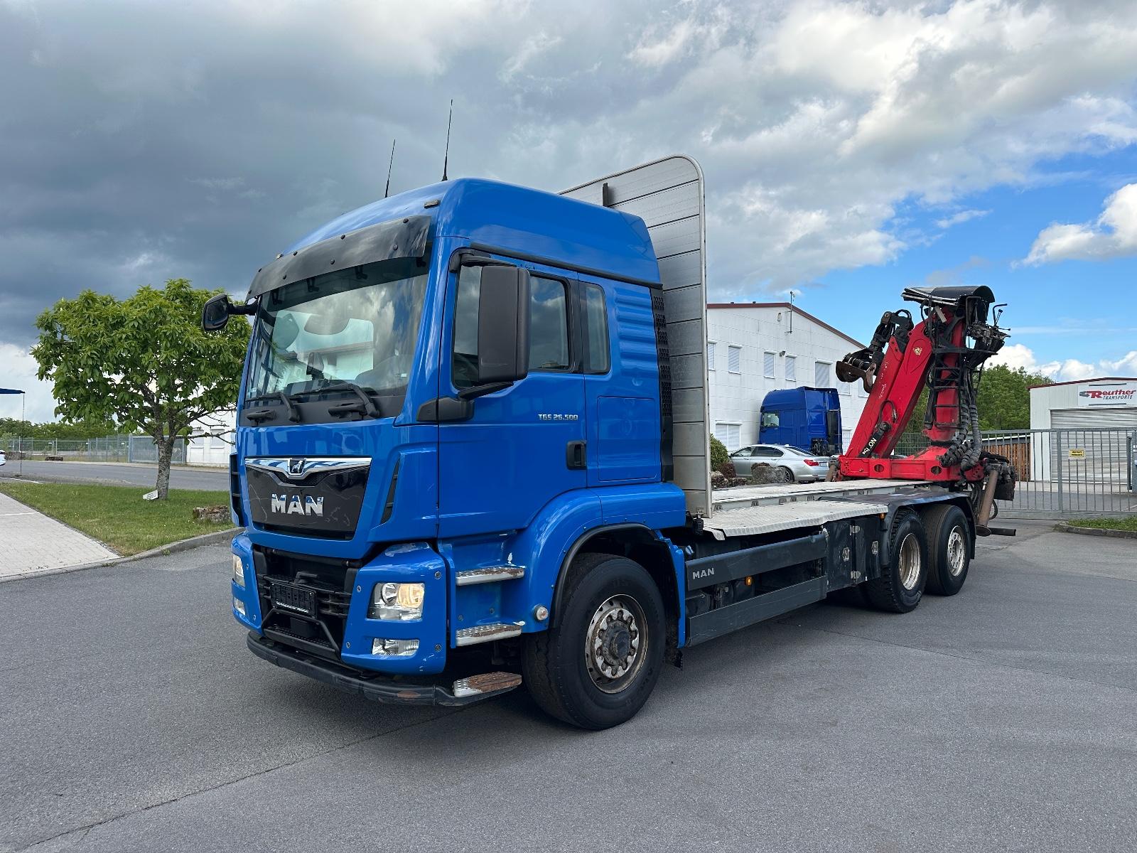 MAN 26.500 6x4H Hydro Holztransporter Palfinger Kran