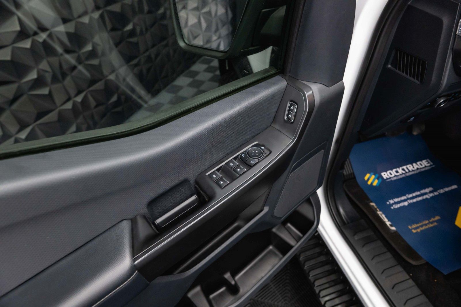 Fahrzeugabbildung Ford F150 5.0L V8 4x4 Offroad SuperCrew RAPTOR 19%