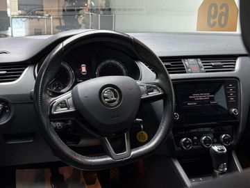 Skoda Octavia - 8