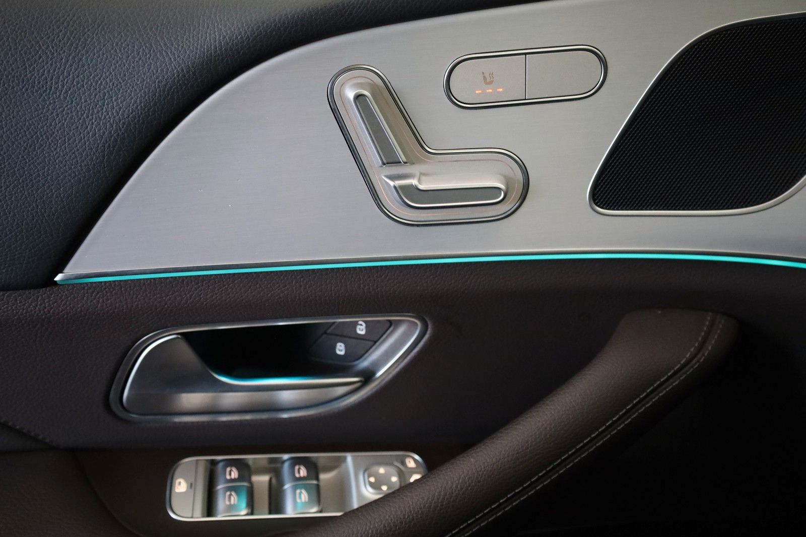 Fahrzeugabbildung Mercedes-Benz GLE 350de 4M Leder,Navi,LED,Kamera,Apple CarPlay