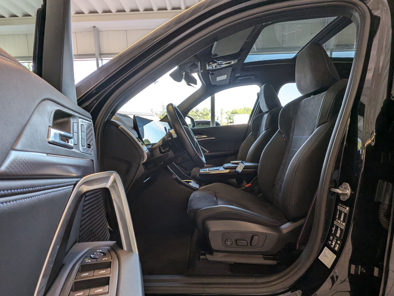 BMW X1 20d M-Sport-PRO Pano Innovation Harman AHK 19 - Image 13
