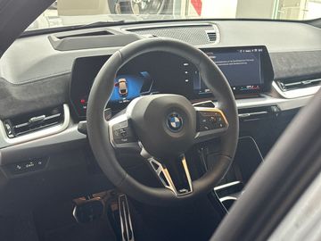 BMW iX2 xDrive30 M Sportpaket Head-Up HK HiFi DAB
