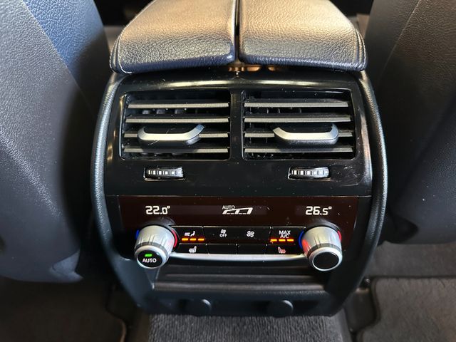 BMW 530 d xDrive Sport Line *LED*Pano*