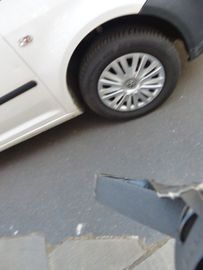 Volkswagen Caddy - 10