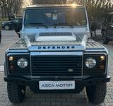Land Rover Defender 90 2.4 TD4 Station Wagon S - gebrauchte Land Rover Defender aus dem Jahr 2008