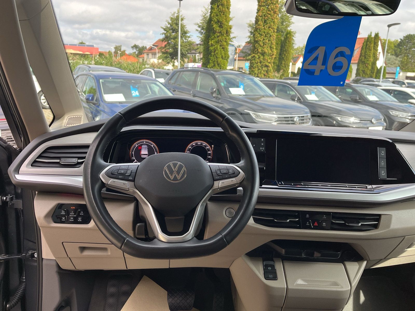 T7 Multivan Life lang TDi DSG 7S Navi Marix AZV