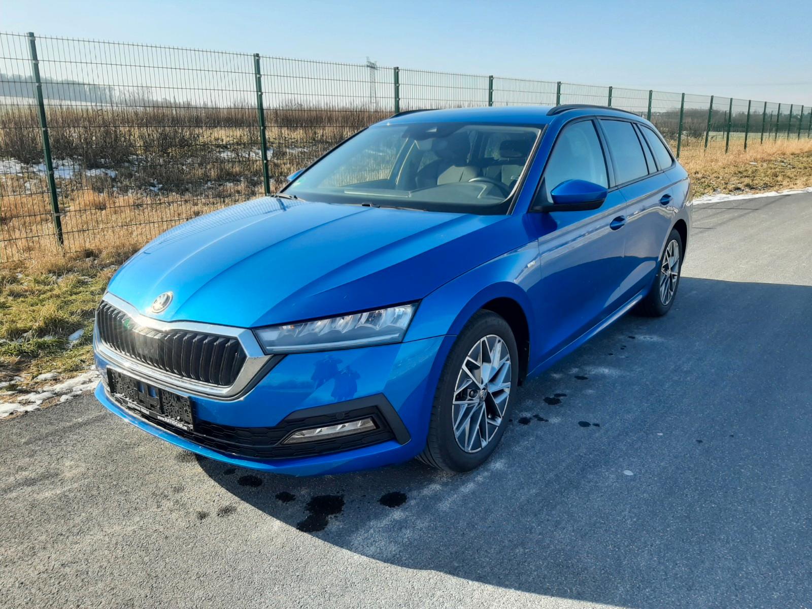 Skoda Octavia Combi 2.0 TDi Tour, Navi,LED,AHZV