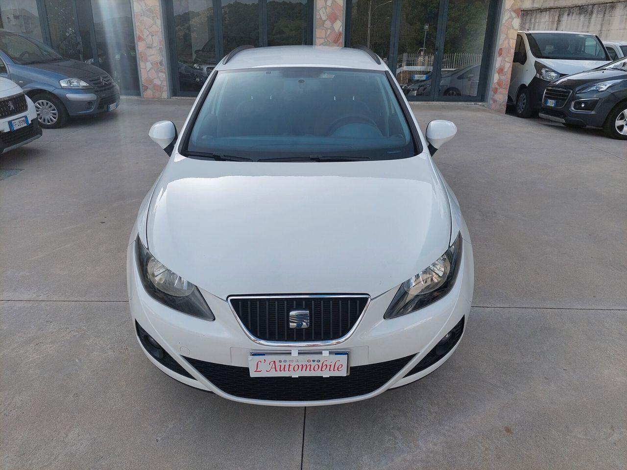 Seat Ibiza 2011 — interior