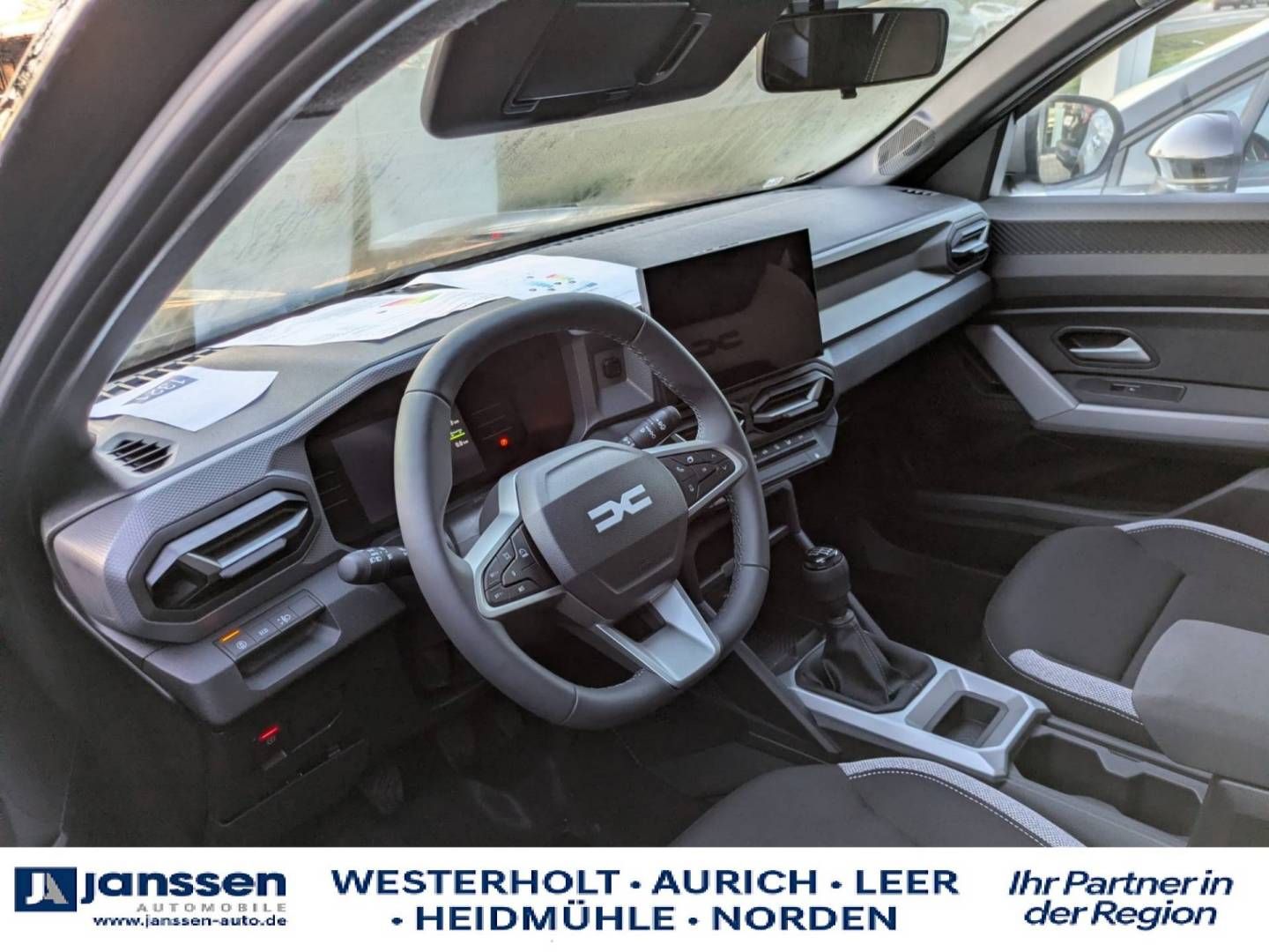 Fahrzeugabbildung Dacia Neuer Dacia Duster Journey mild hybrid 140