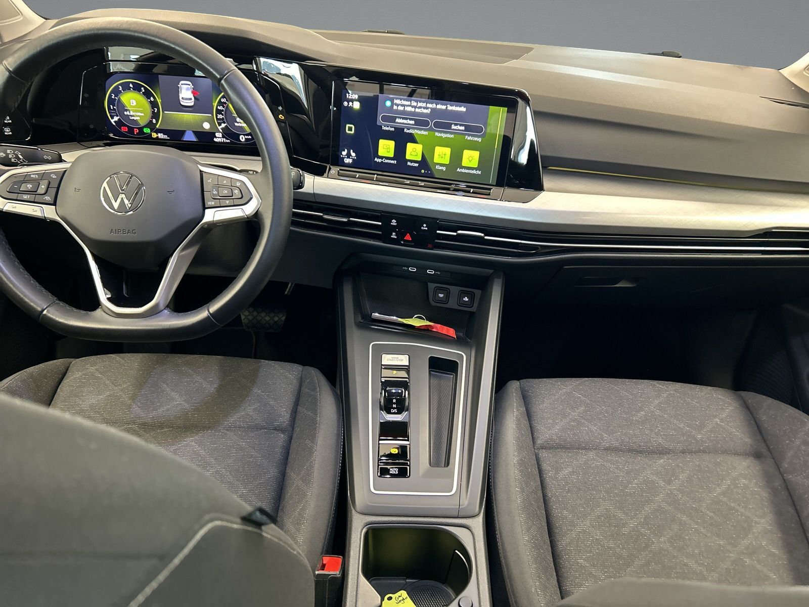 Volkswagen Golf VIII 1.0 eTSI Life FAHRSCHULFAHRZEUG+DSG foto 8