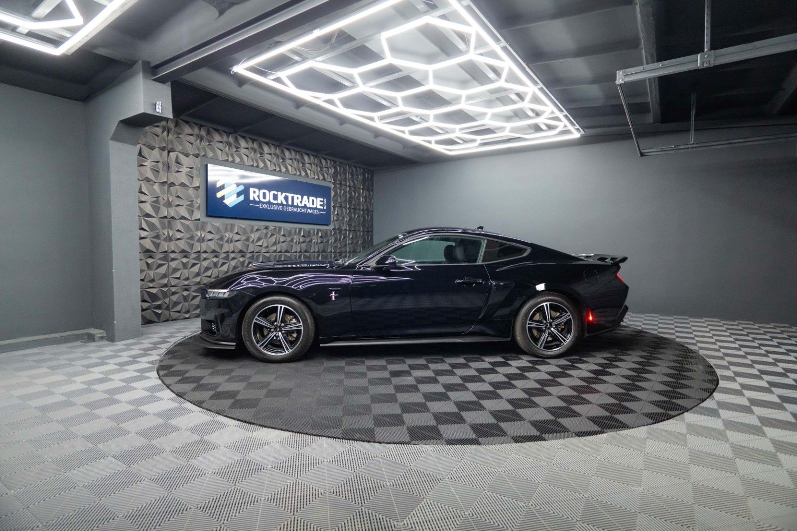Fahrzeugabbildung Ford Mustang GT Coupe DARK HORSE MY2024 LED 19%