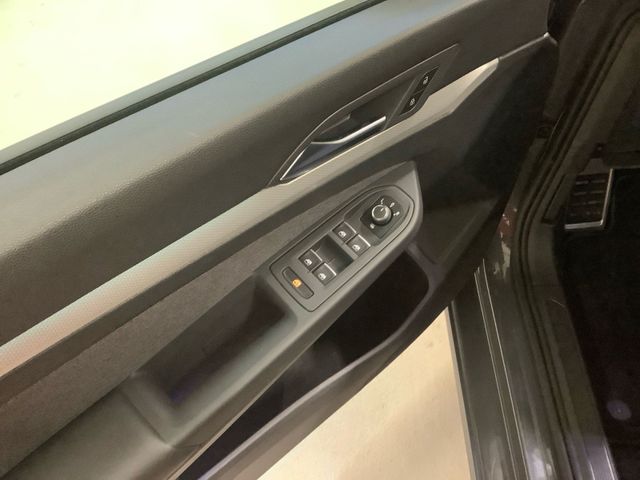 Golf Move 1,0 TSI 81 kW LED, Navi, ACC, SHZ