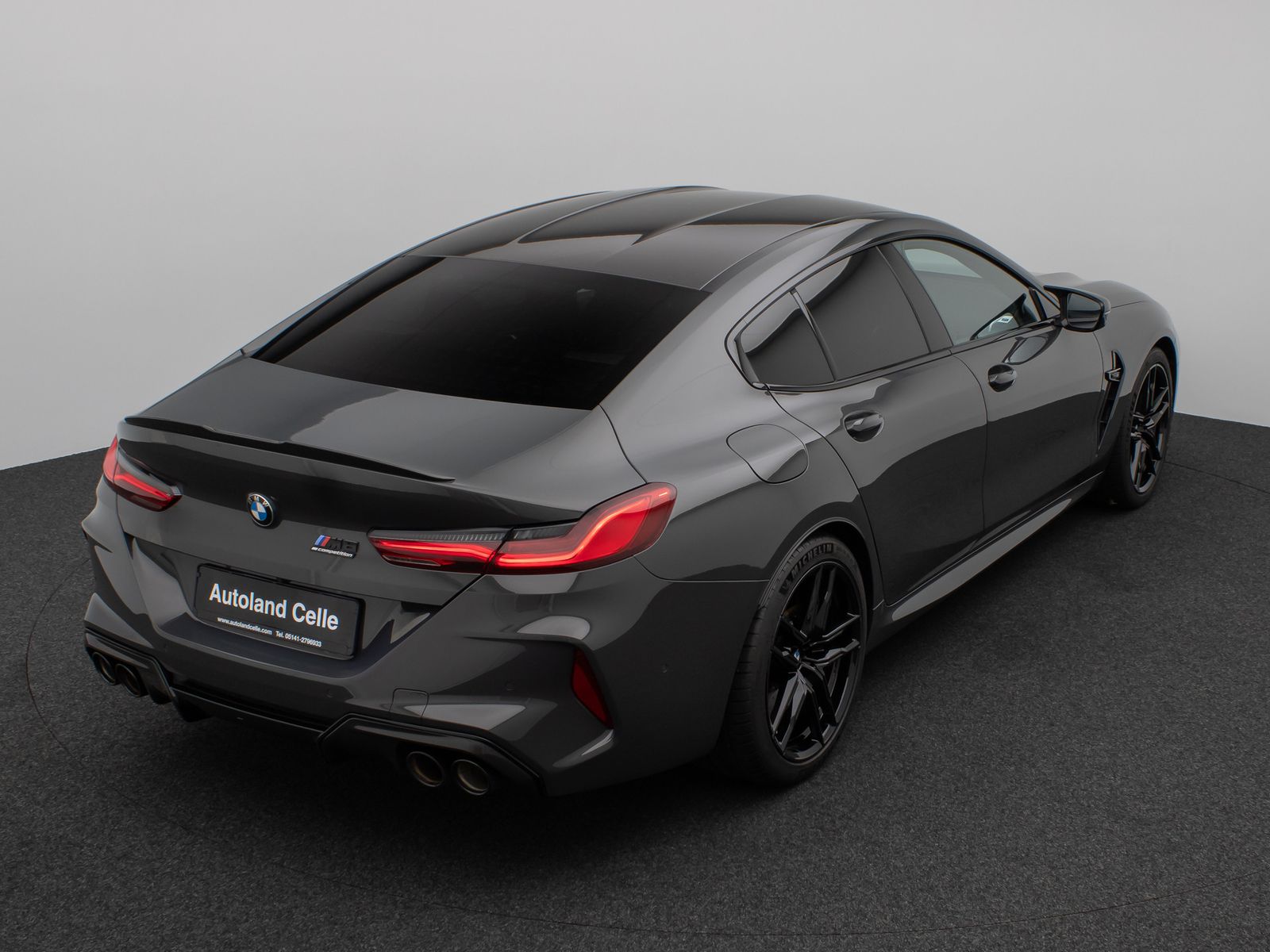 Fahrzeugabbildung BMW M8 Competition xD Gran Coupé SoftCL 360°TV Laser