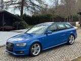 Audi A4 Avant 2.0TDI 177PS Quattro, SLINE,6Gang,Pano! - Audi A4: Sline