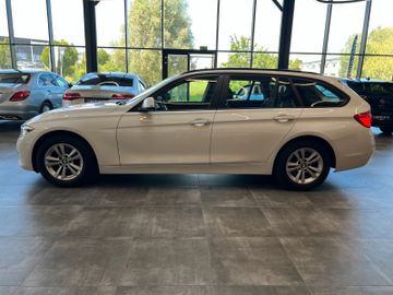 BMW 320d Touring Advantage *NAVI*LED*PDC*SHZ*