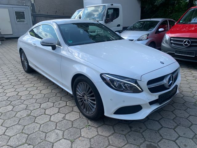 Mercedes-Benz C 200 LEDER 44.000KM AUTOMATIK SCHECKHEFT