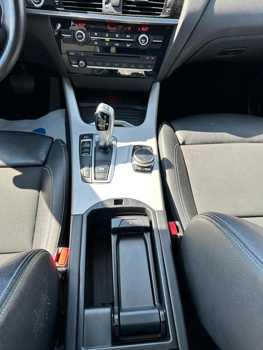 BMW X3 xDrive 20 d,Leder,Navi,Xenon,Kamera,Head-Up D
