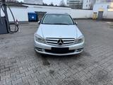 Mercedes-Benz C 300 4MATIC|Avantgarde|Panorama|HK|Navi| - gebrauchte Mercedes-Benz C 300 aus dem Jahr 2011