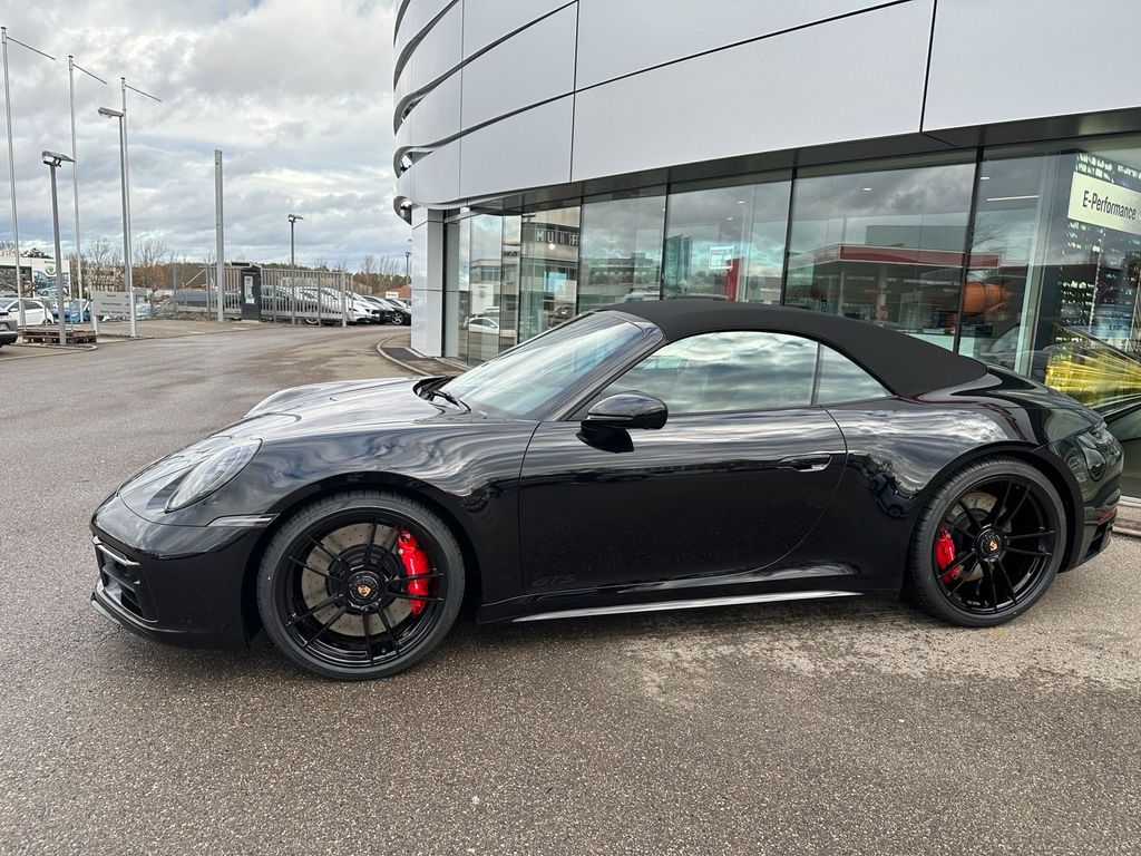 Image of Porsche 992