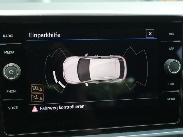 Volkswagen T-Roc - Bild 15