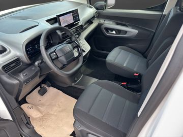 Fiat Doblo Maxi M1 1.5 130cv Kam.+Navi+SHZ+PDC+SpurH