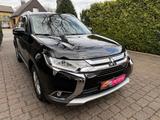 Mitsubishi Outlander Plus 4WD, gute Ausstattung - Mitsubishi Outlander Plus mit Diesel-Antrieb