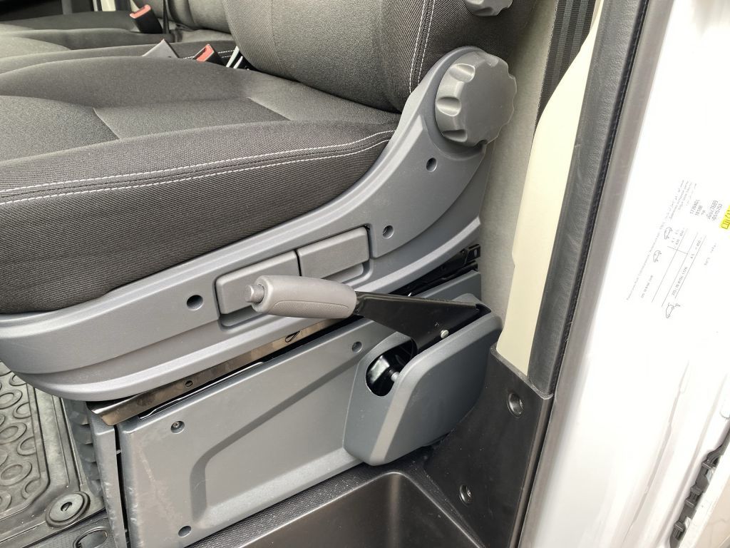 Fahrzeugabbildung Citroën Jumper 2.2 BlueHDi 140 L3H2 *NAVI*Allwetterreife