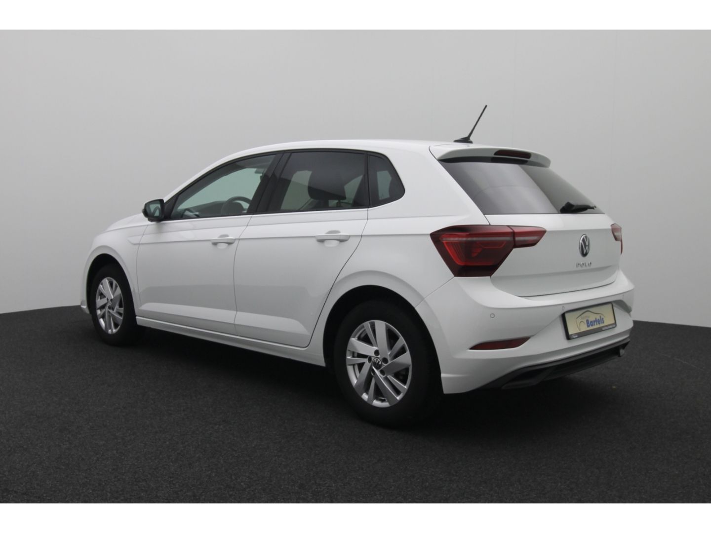 Fahrzeugabbildung Volkswagen Polo VI Style ACC Digi Cockpit LED Apple Carplay