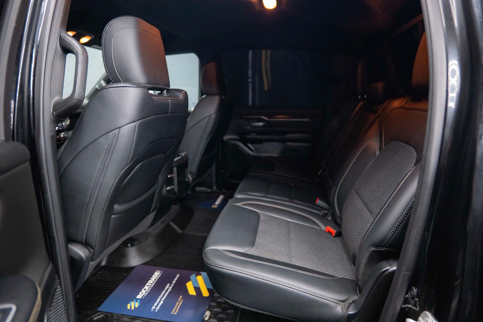 Fahrzeugabbildung Dodge RAM 5.7 V8 HEMI 4x4 REBEL OFFROAD Night AxleLock